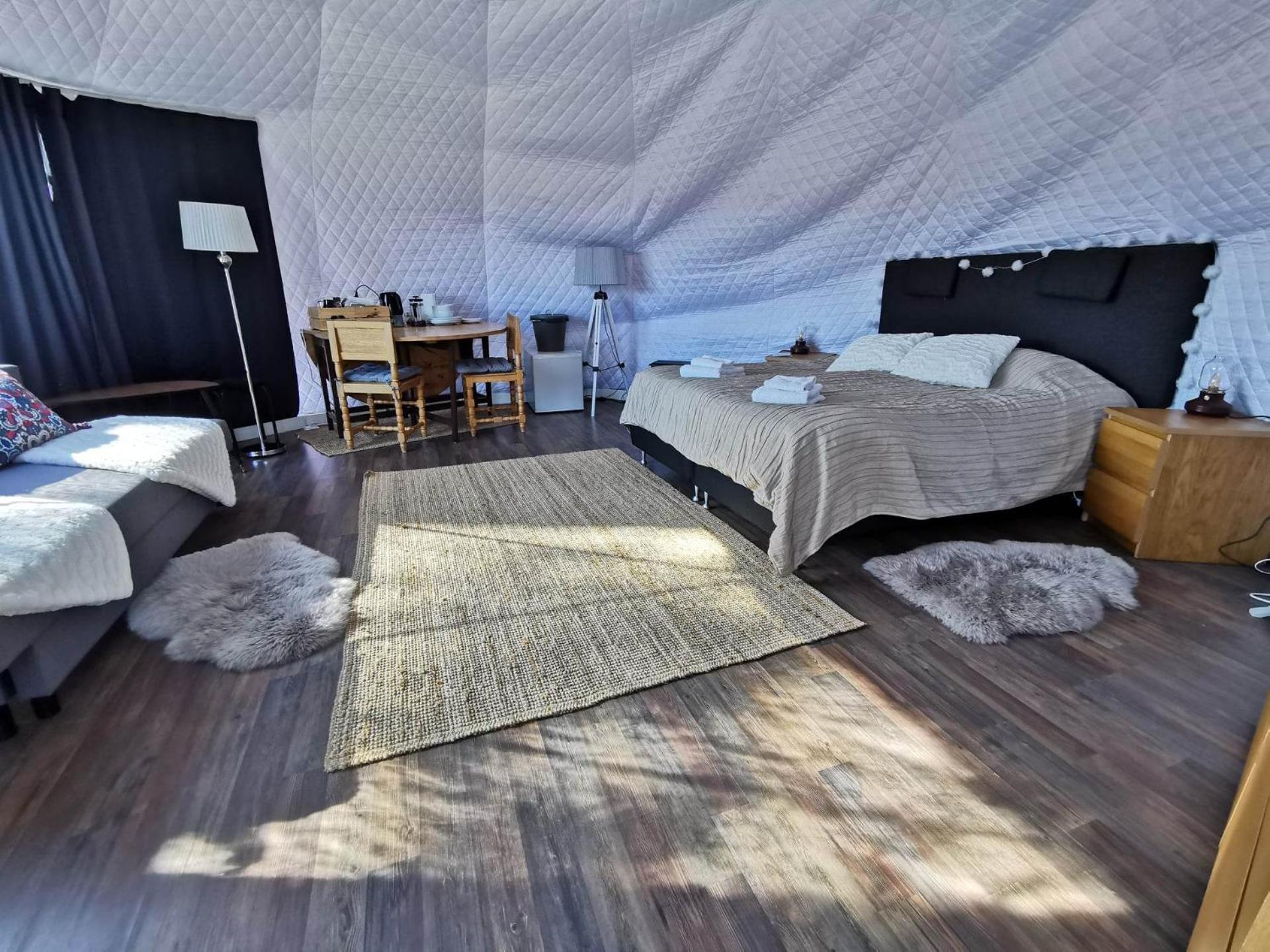 Отель Glamping Julared Мулльшё Номер фото